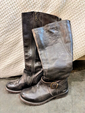 Bed|Stu Glaye Black Leather Knee High Boots